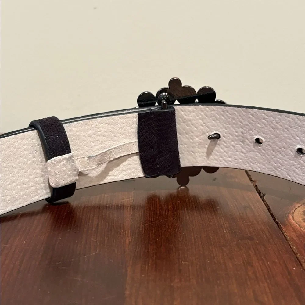 White House Black Market Black Reptile Pearl Embossed Belt Size S